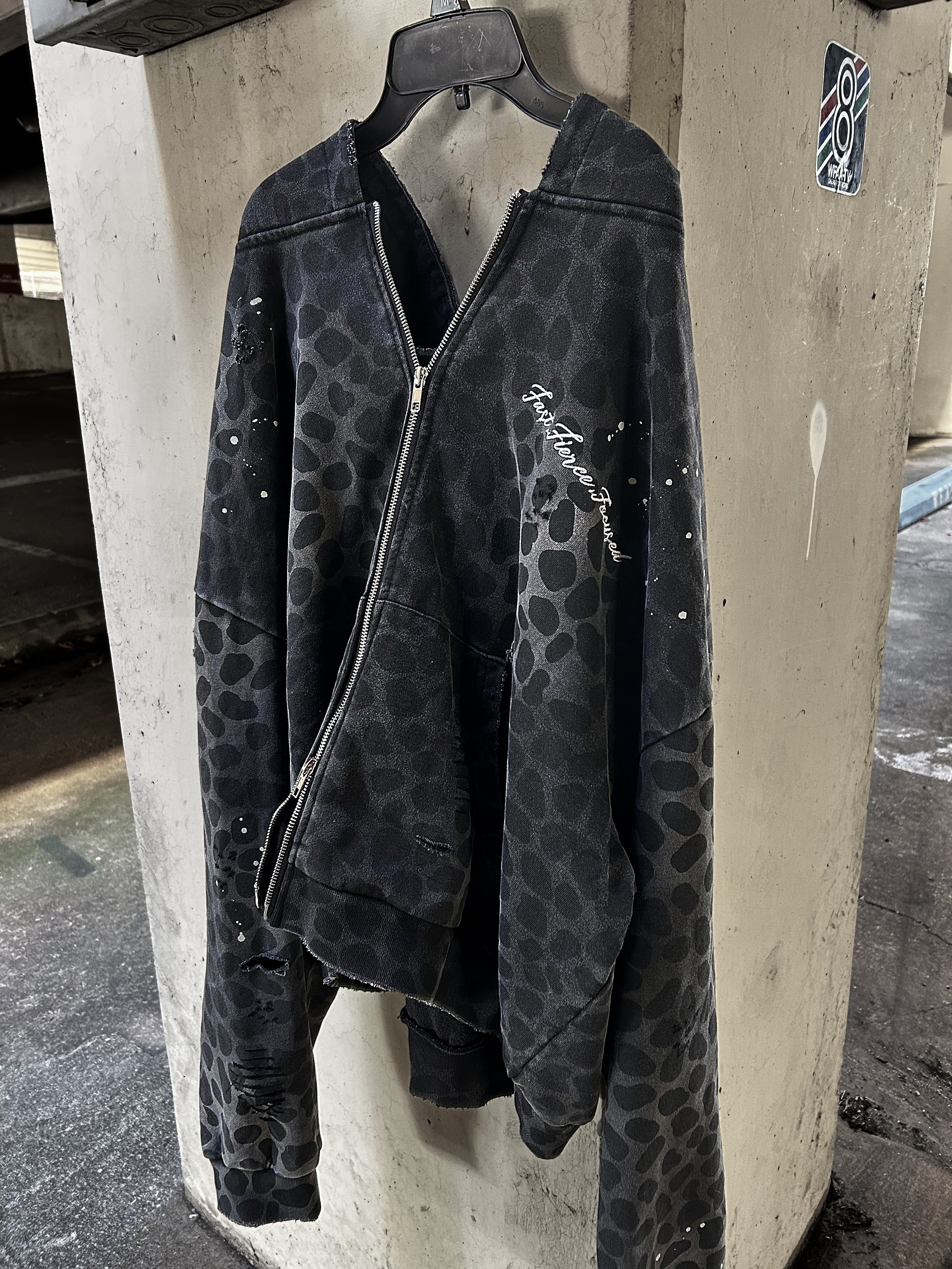 CHASE ALONE ZIP-UP